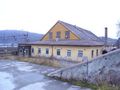 Lokstall med påbygg fra 1958. Foto 2004.
