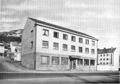 Bankbygningen 1950.Narvik Sparebank 1903-1953 s54.