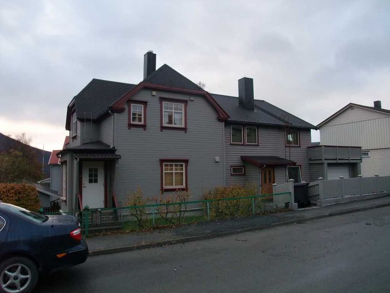 Fil:OF.F200n9090104.jpg